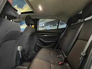 Mazda Mazda3 Axela 2021 2.0L Automatic quality dazzle version interior photo 10 Mazda Mazda3 Axela 2021 2.0L Automatic quality dazzle version interior photo 10