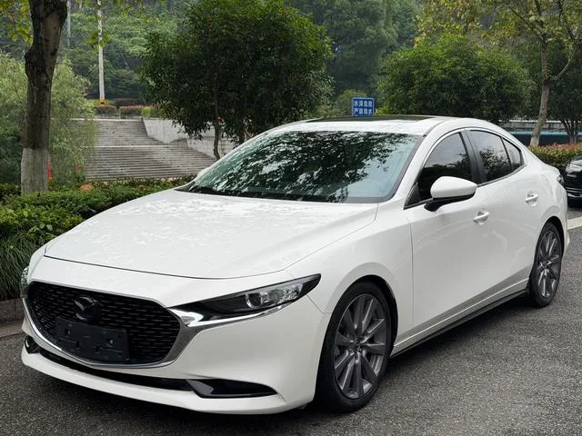 Mazda Mazda3 Axela 2021 2.0L Automatic quality dazzle version exterior photo 1 Mazda Mazda3 Axela 2021 2.0L Automatic quality dazzle version exterior photo 1