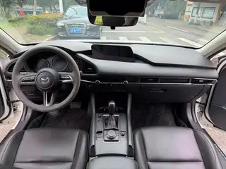 Mazda Mazda3 Axela 2021 2.0L Automatic quality dazzle version exterior photo 5 Mazda Mazda3 Axela 2021 2.0L Automatic quality dazzle version exterior photo 5