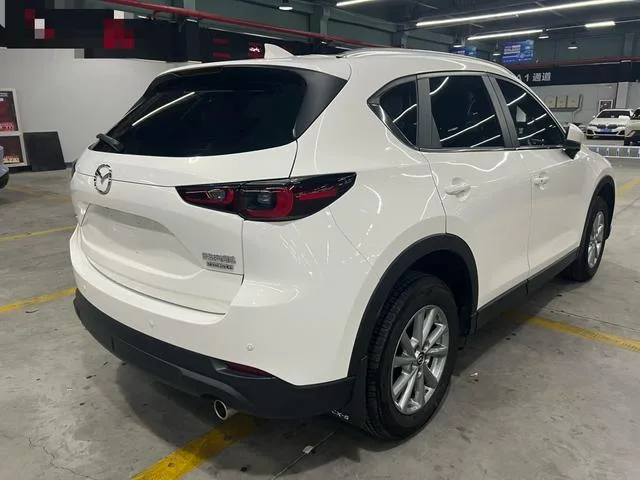 Mazda CX-5 2024 2.0L Automatic two-wheel drive smart type interior photo 18 Mazda CX-5 2024 2.0L Automatic two-wheel drive smart type interior photo 18