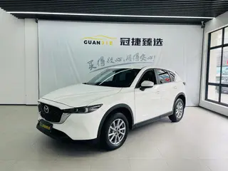 Mazda CX-5 2024 2.0L Type de confort automatique à deux roues motrices
