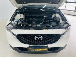 Mazda CX-5 2024 2.0L Type de confort automatique à deux roues motrices extérieur photo 2 Mazda CX-5 2024 2.0L Type de confort automatique à deux roues motrices extérieur photo 2