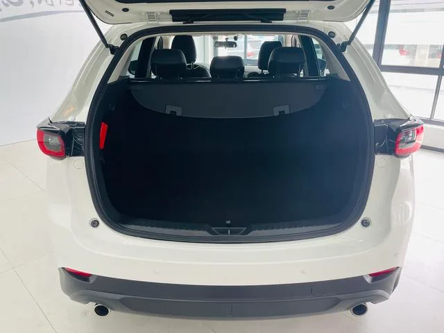 Mazda CX-5 2024 2.0L Type de confort automatique à deux roues motrices intérieur photo 15 Mazda CX-5 2024 2.0L Type de confort automatique à deux roues motrices intérieur photo 15