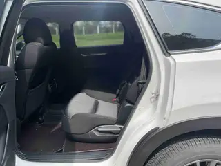Mazda CX-8 2019 2.5L Two-wheel-drive luxury model interior photo 12 Mazda CX-8 2019 2.5L Two-wheel-drive luxury model interior photo 12