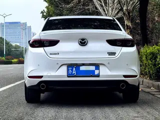 Mazda Mazda3 Axela 2023 2.0L Versión elegante de calidad automática exterior foto 5 Mazda Mazda3 Axela 2023 2.0L Versión elegante de calidad automática exterior foto 5