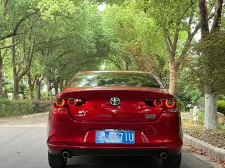 Mazda Mazda3 Axela 2023 2.0L Versión automática de calidad superior exterior foto 5 Mazda Mazda3 Axela 2023 2.0L Versión automática de calidad superior exterior foto 5