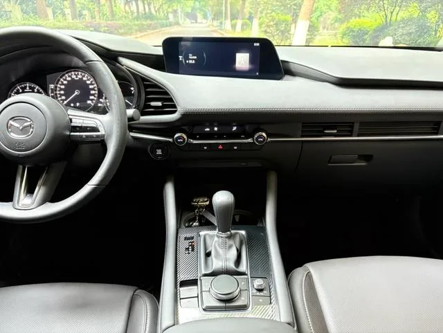 Mazda Mazda3 Axela 2023 2.0L Versión automática de calidad superior interior foto 8 Mazda Mazda3 Axela 2023 2.0L Versión automática de calidad superior interior foto 8