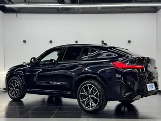 BMW X4 2022 xDrive 25i M Conjunto deportivo interior foto 13 BMW X4 2022 xDrive 25i M Conjunto deportivo interior foto 13