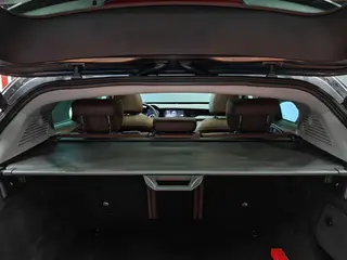 Alfa Romeo Stelvio 2017 2.0T 280HP Edición de lujo interior foto 15 Alfa Romeo Stelvio 2017 2.0T 280HP Edición de lujo interior foto 15