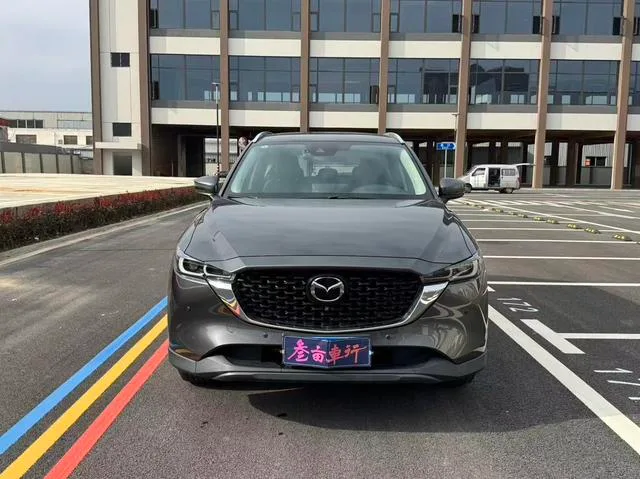 Mazda CX-5 2022 2.5L Automatic Four-Wheel-Drive Prestige Model exterior photo 3 Mazda CX-5 2022 2.5L Automatic Four-Wheel-Drive Prestige Model exterior photo 3