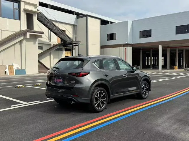 Mazda CX-5 2022 2.5L Automatic Four-Wheel-Drive Prestige Model exterior photo 6 Mazda CX-5 2022 2.5L Automatic Four-Wheel-Drive Prestige Model exterior photo 6