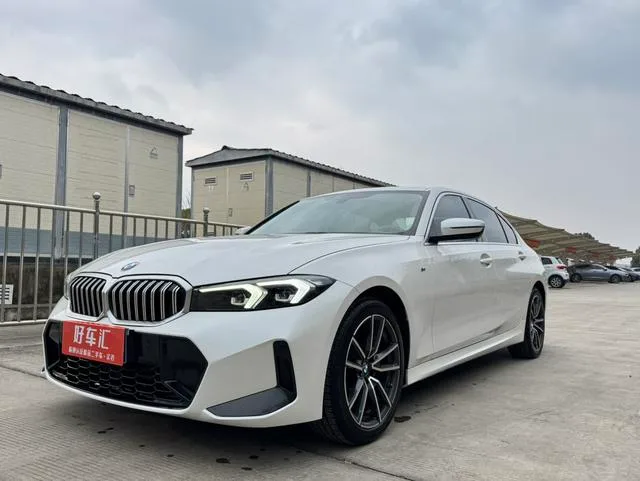 BMW 3 Series 2023 320Li M Sports suit exterior photo 1 BMW 3 Series 2023 320Li M Sports suit exterior photo 1