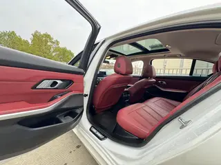BMW 3 Series 2023 320Li M Sports suit interior photo 13 BMW 3 Series 2023 320Li M Sports suit interior photo 13