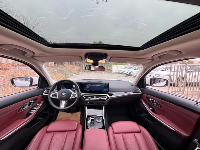 BMW 3 Series 2023 320Li M Sports suit interior photo 15 BMW 3 Series 2023 320Li M Sports suit interior photo 15