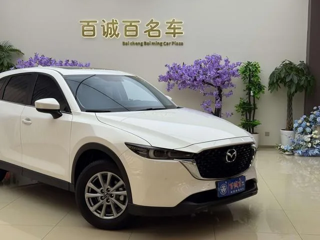 Mazda CX-5 2024 2.0L Tipo inteligente de tracción automática en dos ruedas exterior foto 4 Mazda CX-5 2024 2.0L Tipo inteligente de tracción automática en dos ruedas exterior foto 4