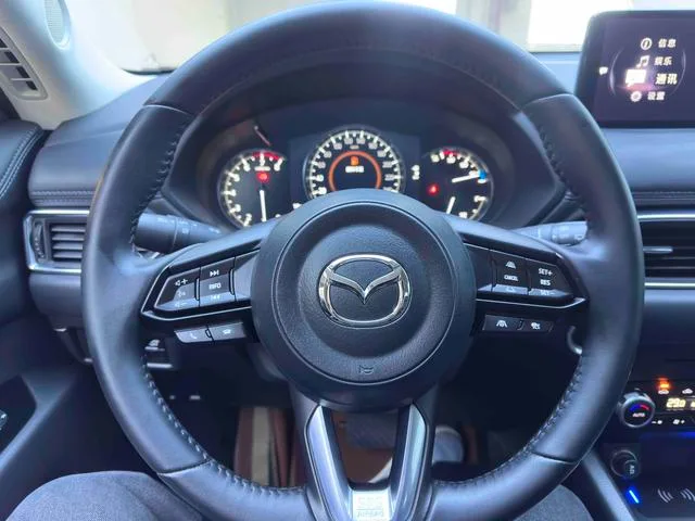 Mazda CX-5 2022 2.0L Automatic two-wheel drive smart type interior photo 12 Mazda CX-5 2022 2.0L Automatic two-wheel drive smart type interior photo 12