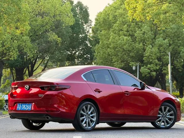 Mazda Mazda3 Axela 2023 2.0L Auto Quality Edition exterior photo 6 Mazda Mazda3 Axela 2023 2.0L Auto Quality Edition exterior photo 6