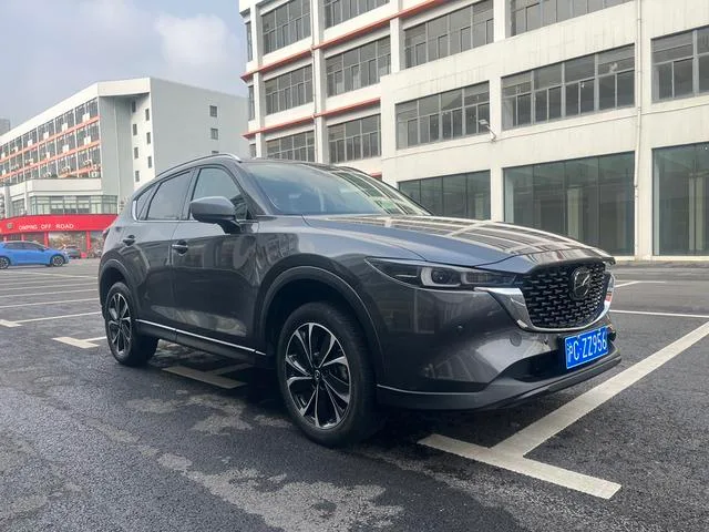 Mazda CX-5 2022 2.5L Automatic four-wheel drive Zunyao type exterior photo 3 Mazda CX-5 2022 2.5L Automatic four-wheel drive Zunyao type exterior photo 3
