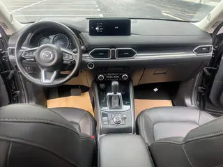 Mazda CX-5 2022 2.5L Automatic four-wheel drive Zunyao type interior photo 12 Mazda CX-5 2022 2.5L Automatic four-wheel drive Zunyao type interior photo 12