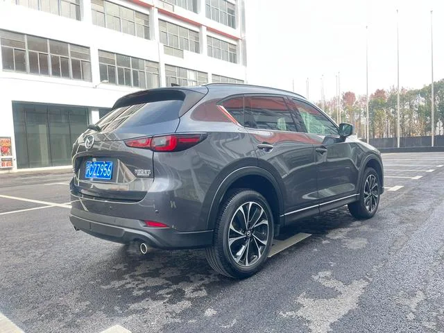 Mazda CX-5 2022 2.5L Automatic four-wheel drive Zunyao type interior photo 16 Mazda CX-5 2022 2.5L Automatic four-wheel drive Zunyao type interior photo 16
