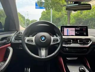 BMW X4 2022 xDrive 30i M Sports suit interior photo 13 BMW X4 2022 xDrive 30i M Sports suit interior photo 13