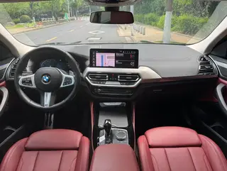 BMW X4 2022 xDrive 30i M Sports suit interior photo 14 BMW X4 2022 xDrive 30i M Sports suit interior photo 14