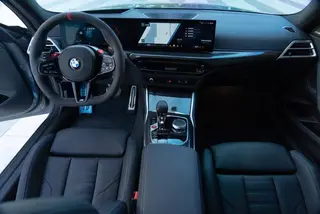 BMW M2 2024 M2 Coupé intérieur photo 14 BMW M2 2024 M2 Coupé intérieur photo 14