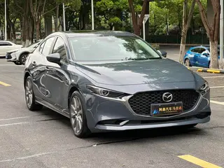 Mazda Mazda3 Axela 2023 2.0L Auto Quality Edition exterior photo 3 Mazda Mazda3 Axela 2023 2.0L Auto Quality Edition exterior photo 3