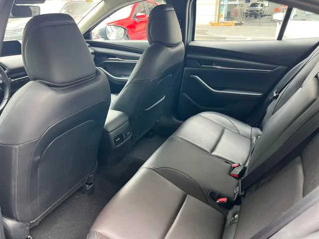 Mazda Mazda3 Axela 2023 2.0L Auto Quality Edition exterior photo 6 Mazda Mazda3 Axela 2023 2.0L Auto Quality Edition exterior photo 6