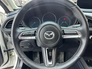 Mazda CX-30 2022 2.0L Automatic quality Yue type interior photo 13 Mazda CX-30 2022 2.0L Automatic quality Yue type interior photo 13
