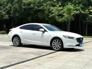 Mazda Atenza 2020 2.5L Edición Blue Sky Respete exterior foto 3 Mazda Atenza 2020 2.5L Edición Blue Sky Respete exterior foto 3