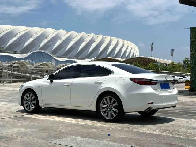 Mazda Atenza 2020 2.5L Edición Blue Sky Respete interior foto 10 Mazda Atenza 2020 2.5L Edición Blue Sky Respete interior foto 10