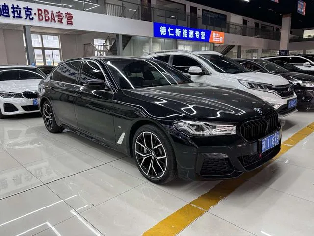 BMW 5 Series 2022 530Li Premium Class M Sports suit exterior photo 3 BMW 5 Series 2022 530Li Premium Class M Sports suit exterior photo 3