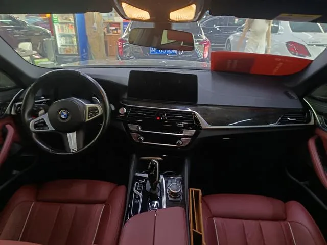 BMW 5 Series 2022 530Li Premium Class M Sports suit exterior photo 5 BMW 5 Series 2022 530Li Premium Class M Sports suit exterior photo 5