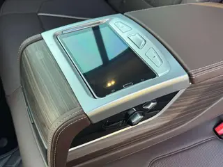 BMW 5 Series 2021 530Li Tipo de lujo Traje de lujo interior foto 12