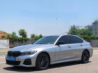 BMW 3 Series 2021 325i M Set de nuit de sport