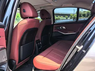 BMW 3 Series 2021 325i M Traje nocturno deportivo Yao interior foto 12