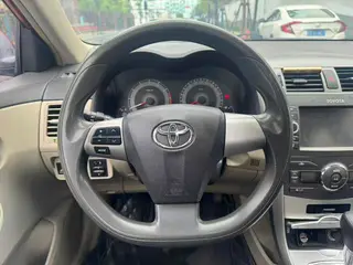 Toyota Corolla 2012 Versión deslumbrante 1.6L Automático GL exterior foto 2