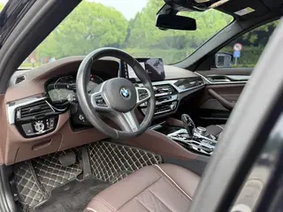 BMW 5 Series 2022 Deuxième lifting 525Li M Ensemble de sport extérieur photo 5