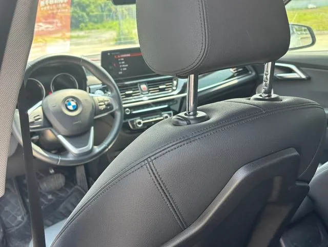 BMW 1 Series 2021 Restyling 120i M Sports Obsidian Night Edition exterior photo 8