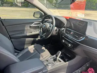 BMW 1 Series 2021 Restyling 120i M Sports Obsidian Night Edition interior photo 18