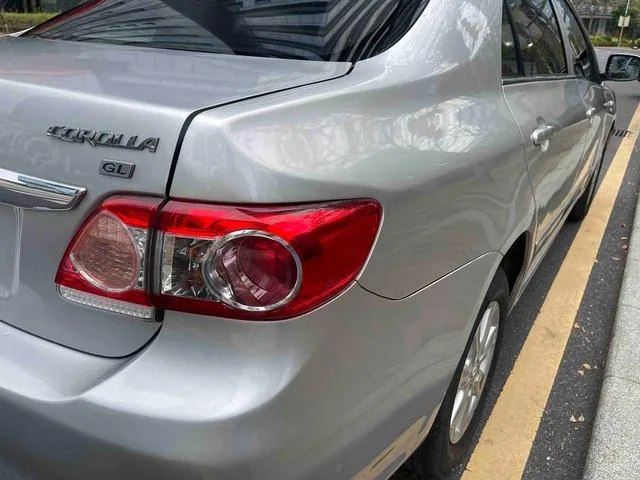 Toyota Corolla 2011 1.6L Manual GL interior photo 15