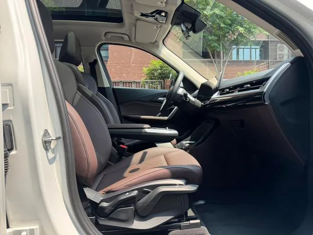 BMW X1 2023 sDrive20Li X Ensemble de conception extérieur photo 5