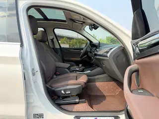 BMW X3 2022 Restyling xDrive25i M Sports suit interior photo 16