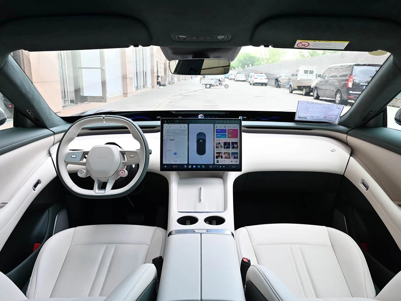 Xiaomi Auto YU7 2025 Larga duración de la batería, tracción en las cuatro ruedas de alto rendimiento Max Edición interior foto 18 Xiaomi Auto YU7 2025 Larga duración de la batería, tracción en las cuatro ruedas de alto rendimiento Max Edición interior foto 18