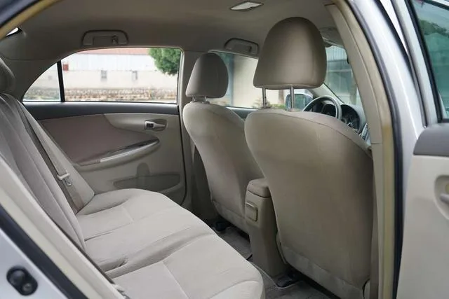 Toyota Corolla 2007 1.6L Automatique GL intérieur photo 13