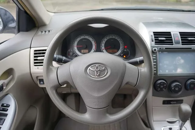 Toyota Corolla 2007 1.6L Automatique GL intérieur photo 15