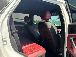 Jetour X70 PLUS 2024 Edición campeona 1.5T DCT Campeón MAX 5 Asiento exterior foto 5 Jetour X70 PLUS 2024 Edición campeona 1.5T DCT Campeón MAX 5 Asiento exterior foto 5