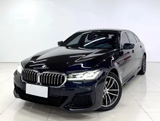 BMW 5 Series 2022 525Li M Ensemble de sport