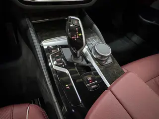 BMW 5 Series 2022 525Li M Sports suit interior photo 8